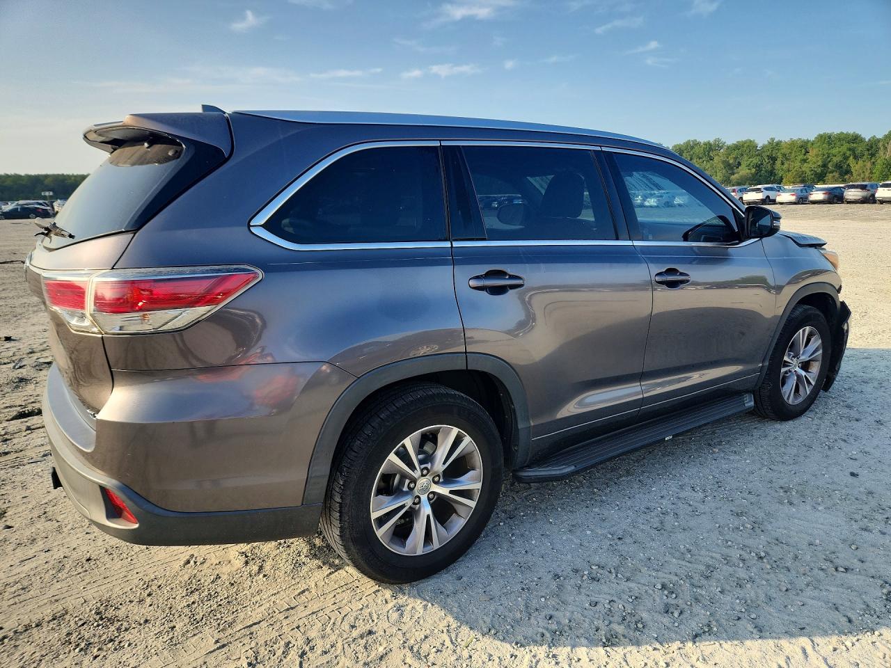2015 Toyota Highlander Xle Серый vin: 5TDKKRFH4FS049776