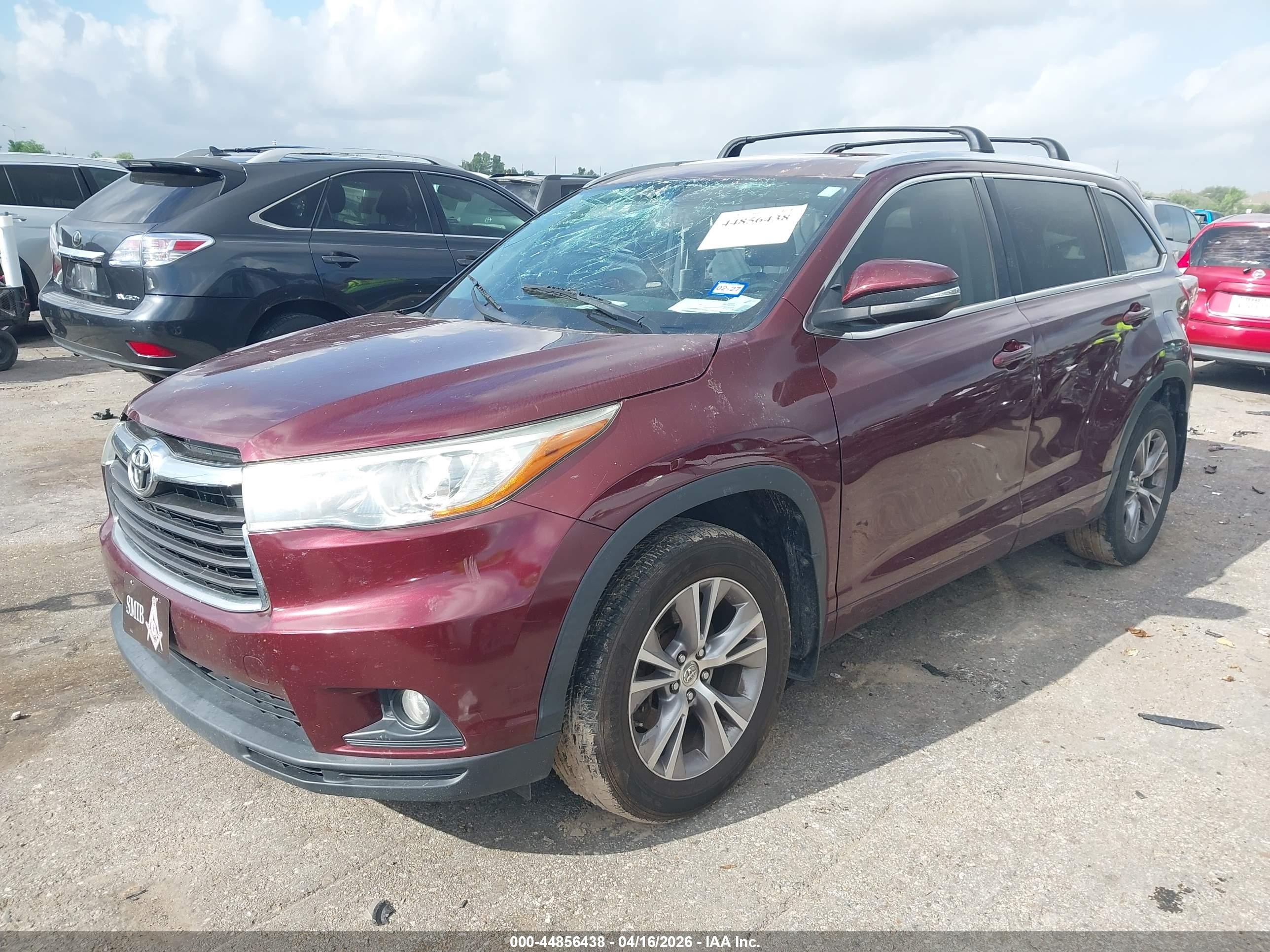 2015 Toyota Highlander Xle V6 Maroon vin: 5TDKKRFH4FS059174