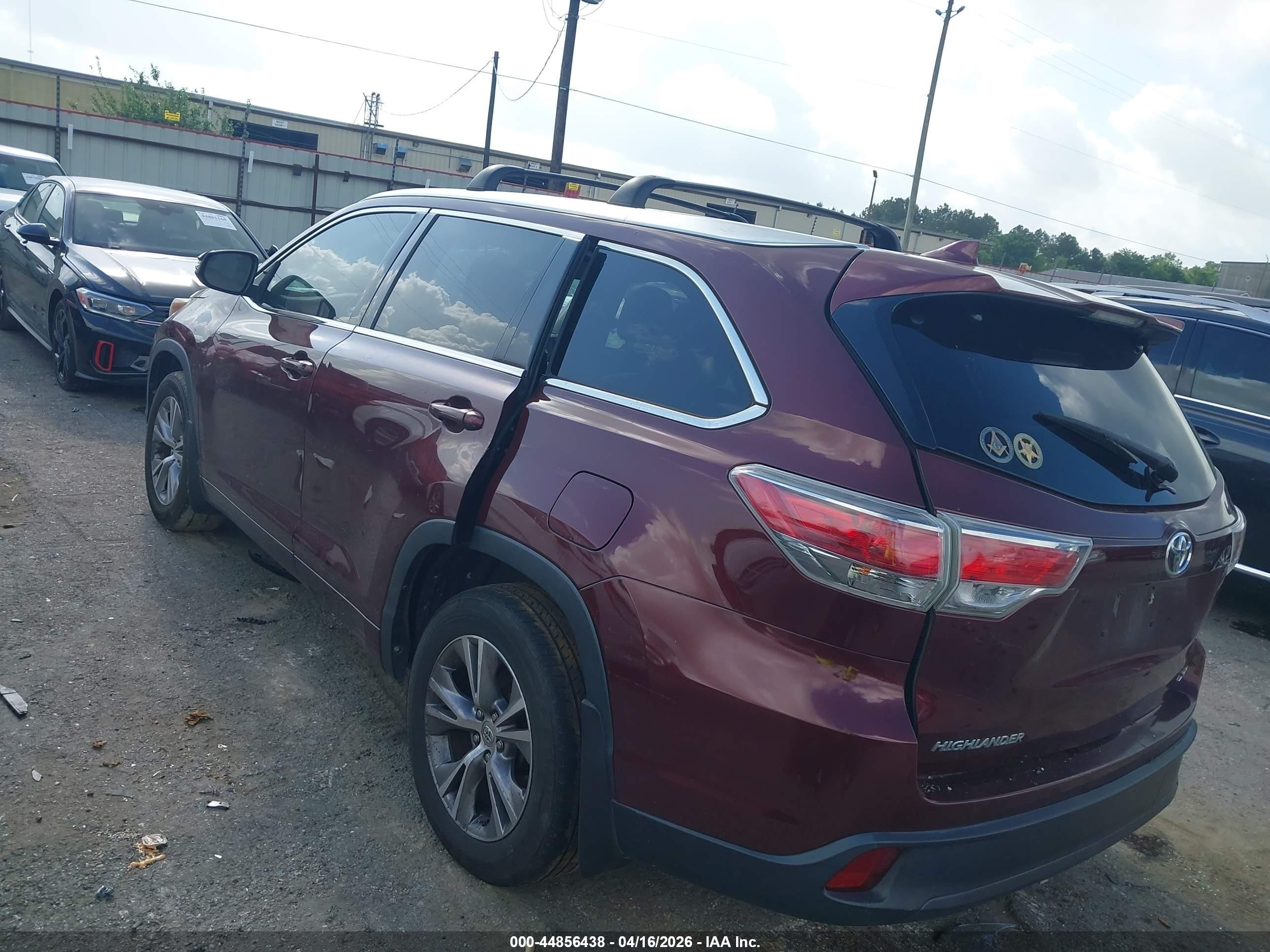 2015 Toyota Highlander Xle V6 Maroon vin: 5TDKKRFH4FS059174