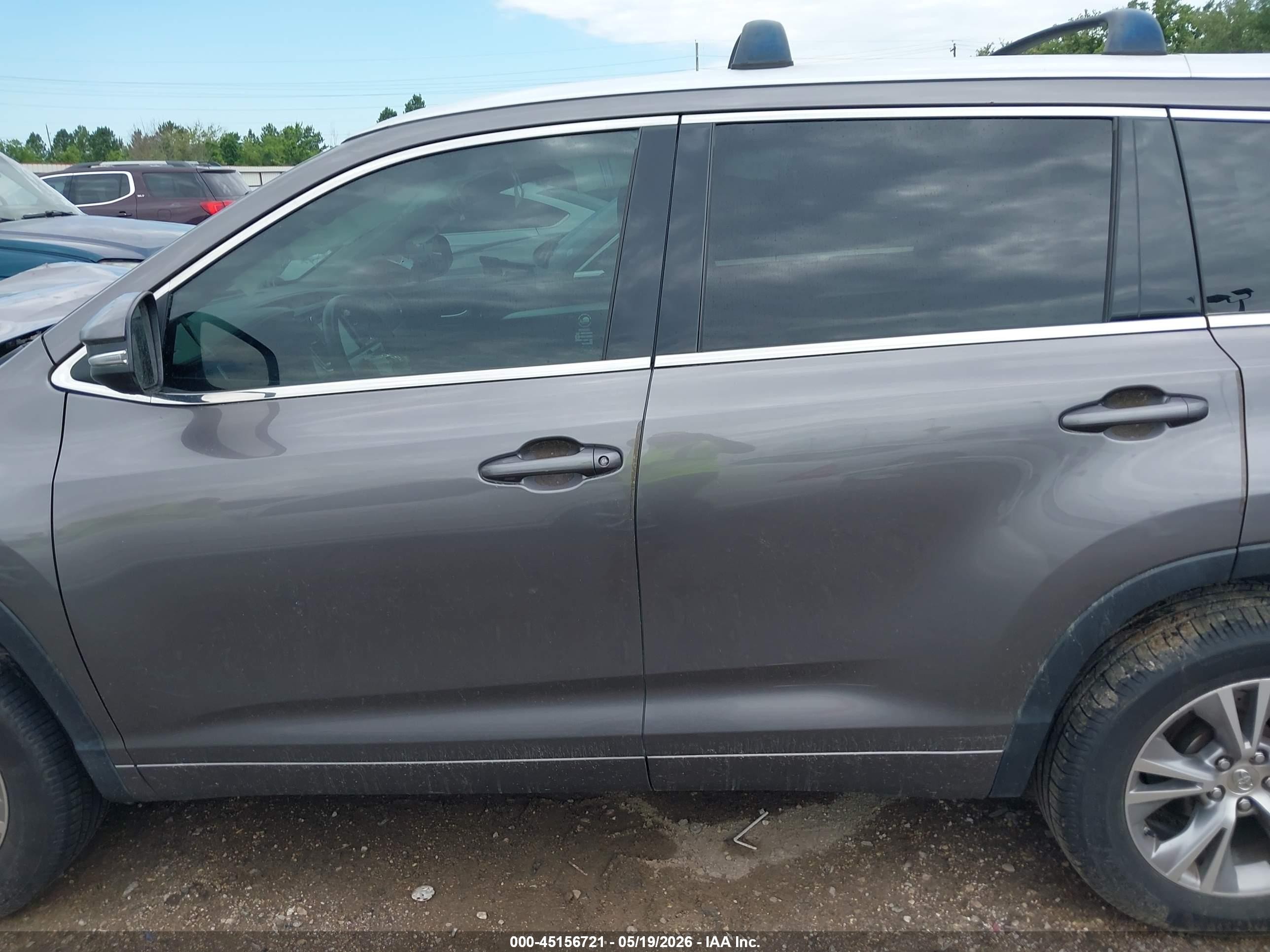 2015 Toyota Highlander Xle V6 Серый vin: 5TDKKRFH4FS112584