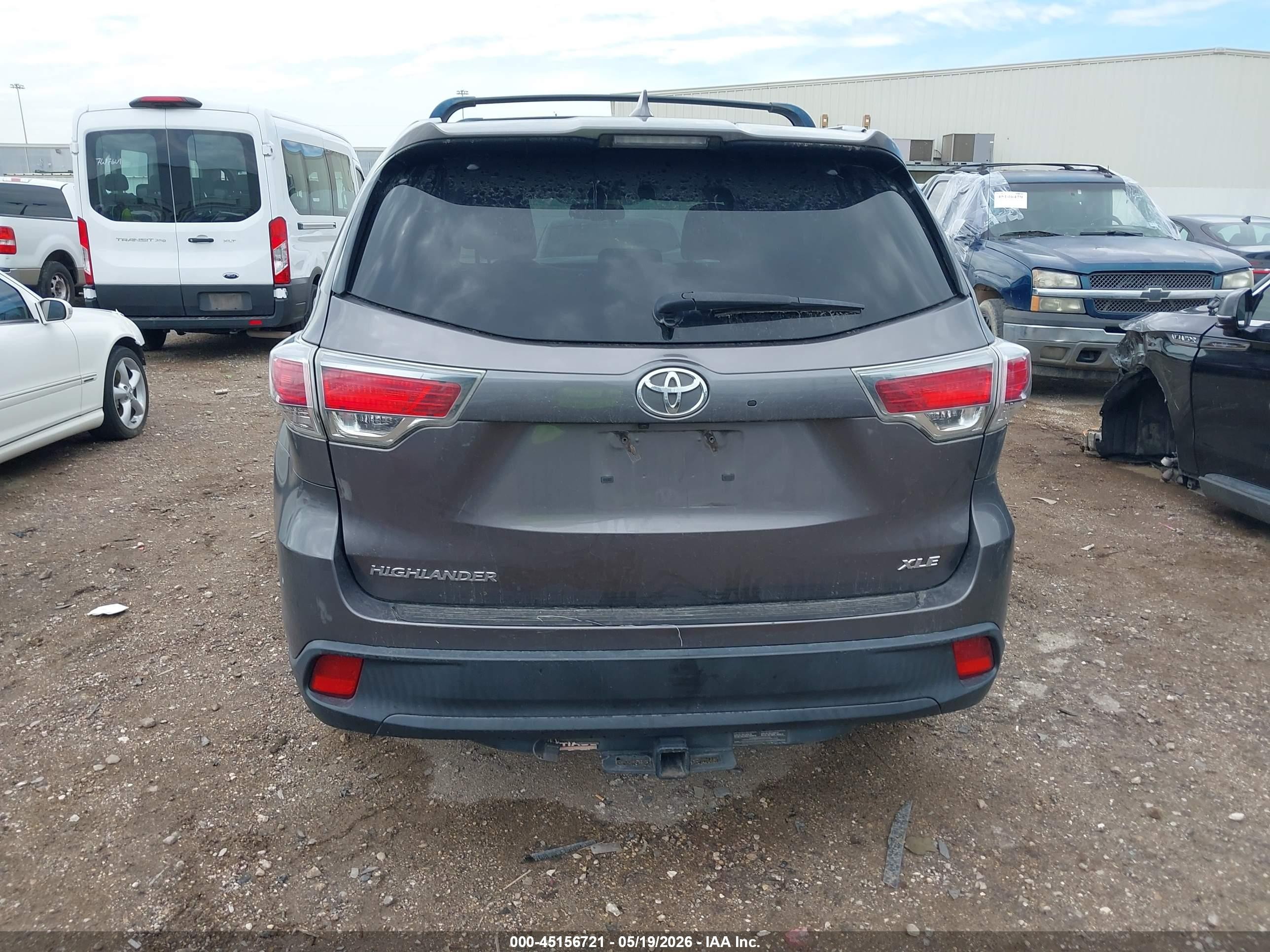 2015 Toyota Highlander Xle V6 Серый vin: 5TDKKRFH4FS112584