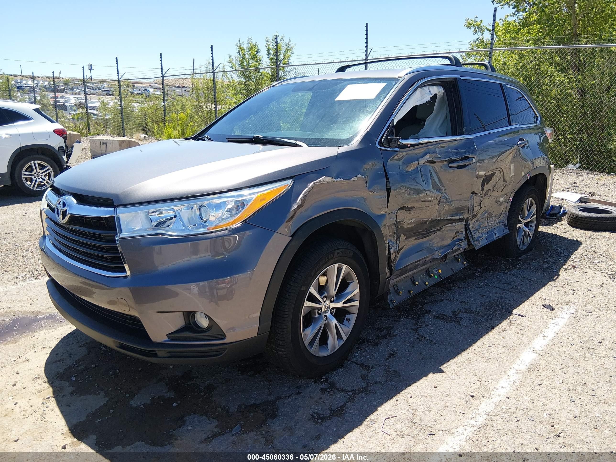 2015 Toyota Highlander Xle V6 Gray vin: 5TDKKRFH5FS063699