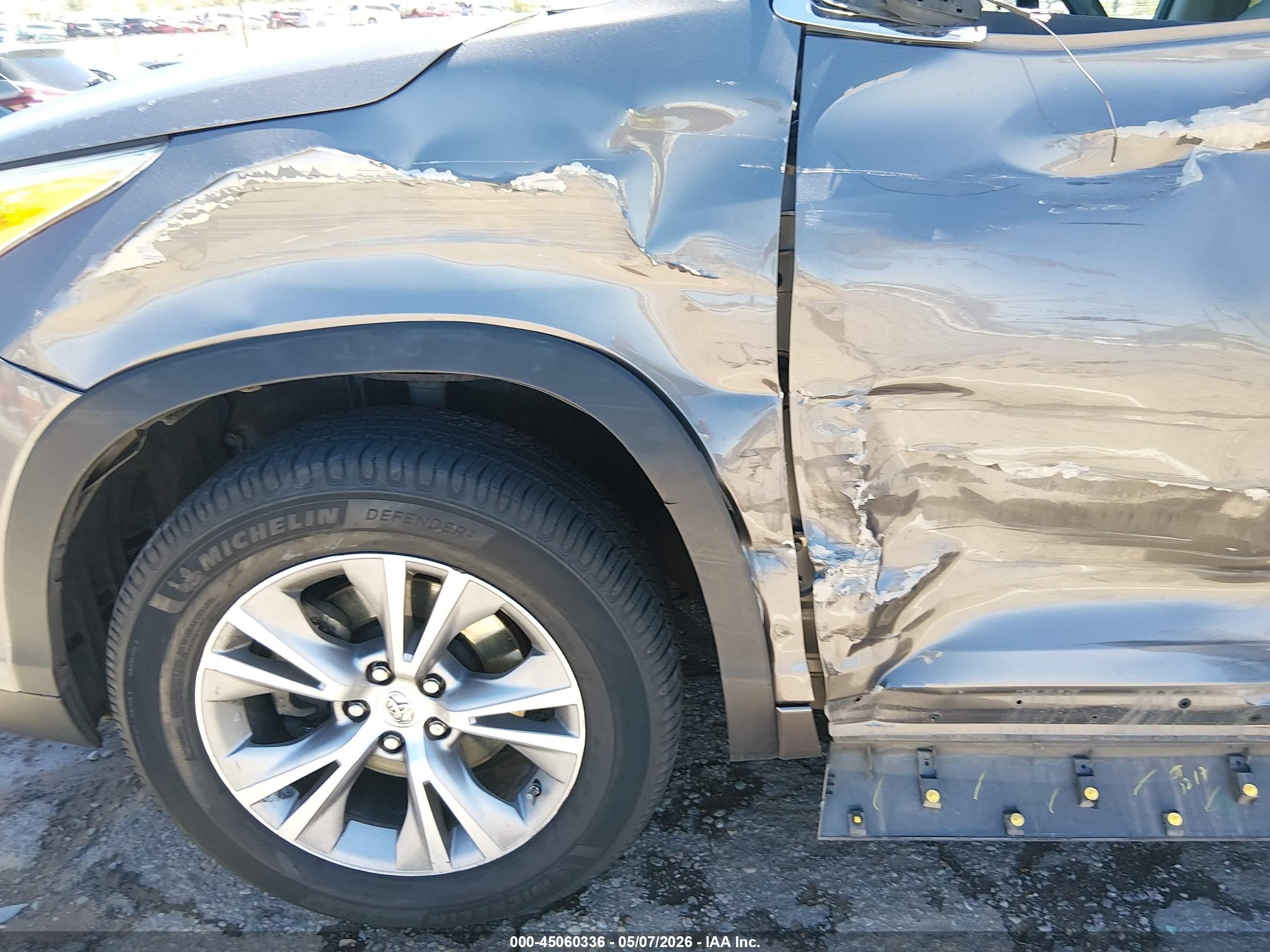 2015 Toyota Highlander Xle V6 Gray vin: 5TDKKRFH5FS063699
