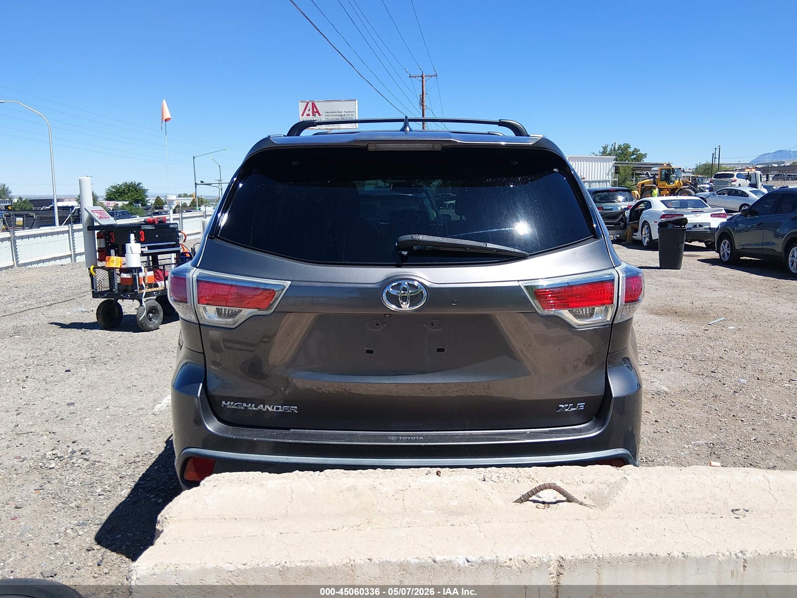 2015 Toyota Highlander Xle V6 Gray vin: 5TDKKRFH5FS063699