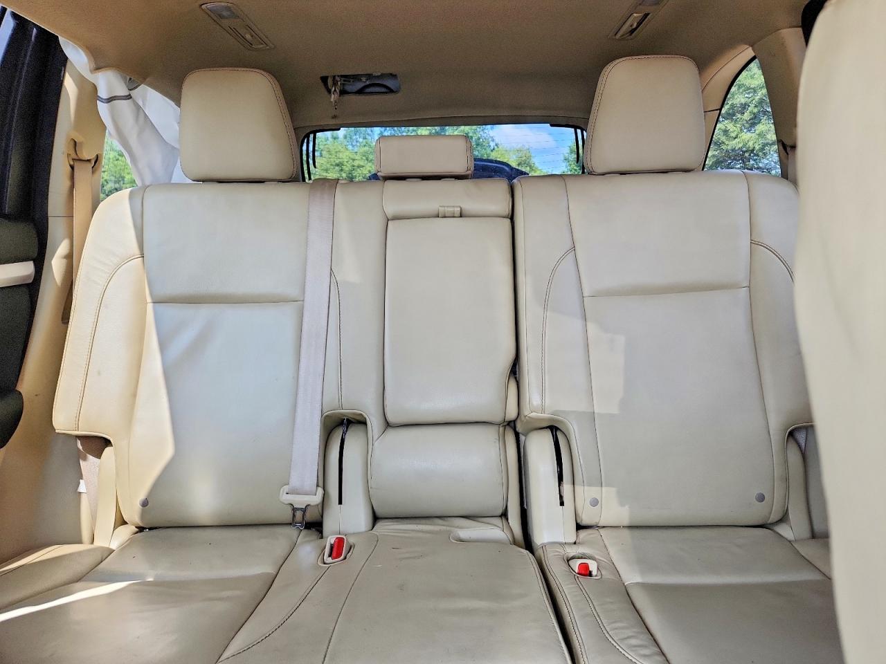 2015 Toyota Highlander Xle White vin: 5TDKKRFH5FS085217