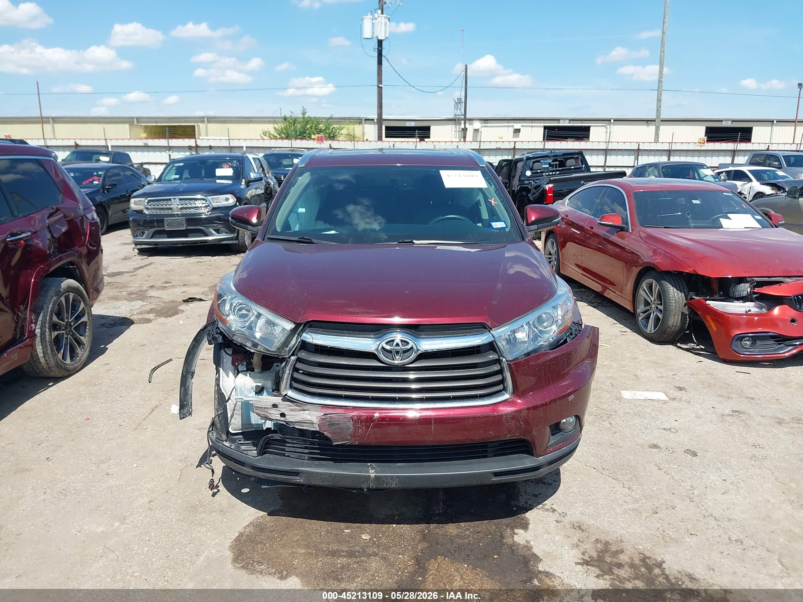 2015 Toyota Highlander Xle V6 Red vin: 5TDKKRFH5FS096167