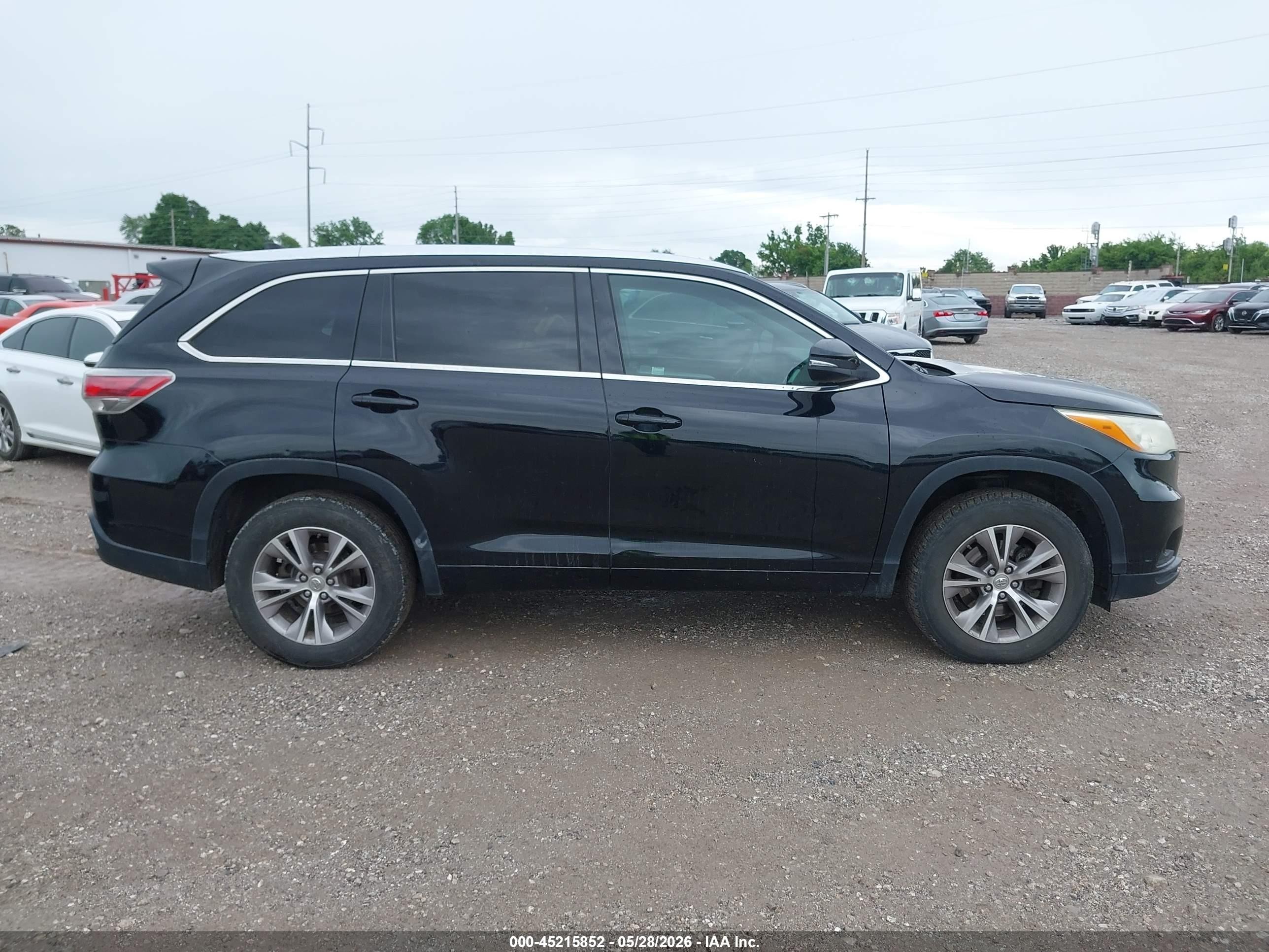 2014 Toyota Highlander Xle V6 Black vin: 5TDKKRFH6ES016678