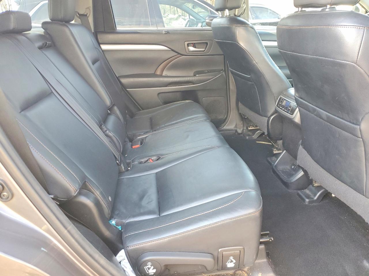 2015 Toyota Highlander Xle Серый vin: 5TDKKRFH6FS042523