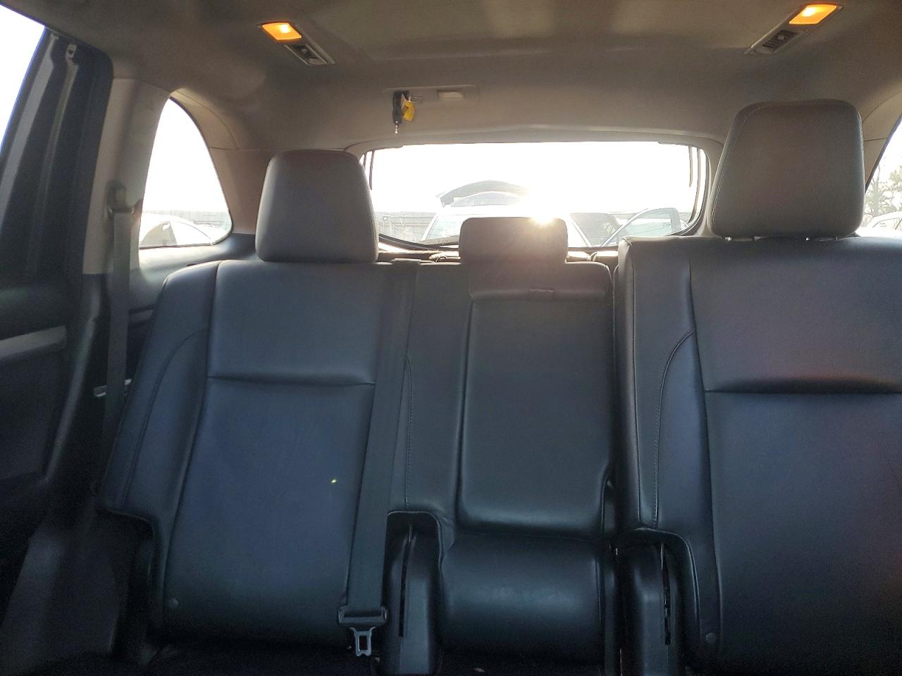 2015 Toyota Highlander Xle Серый vin: 5TDKKRFH6FS042523