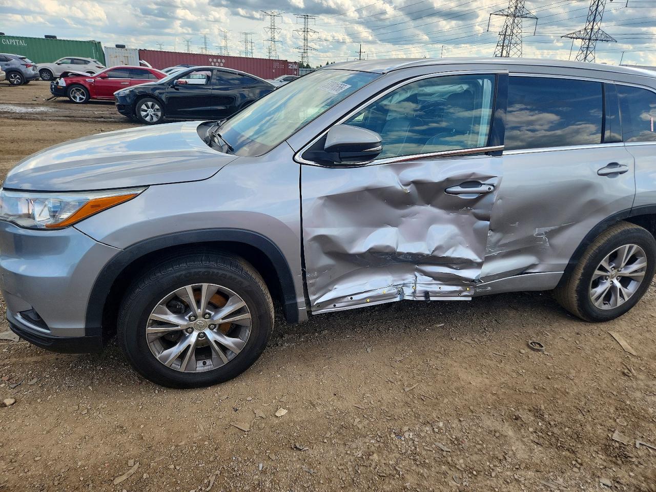2015 Toyota Highlander Xle Silver vin: 5TDKKRFH6FS067700