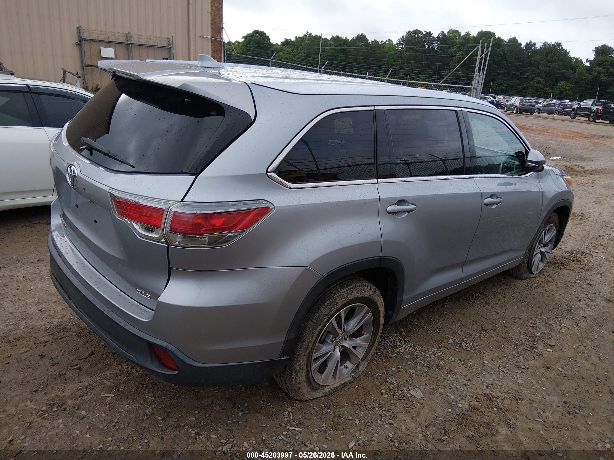 2014 Toyota Highlander Xle V6 Blue vin: 5TDKKRFH7ES025180