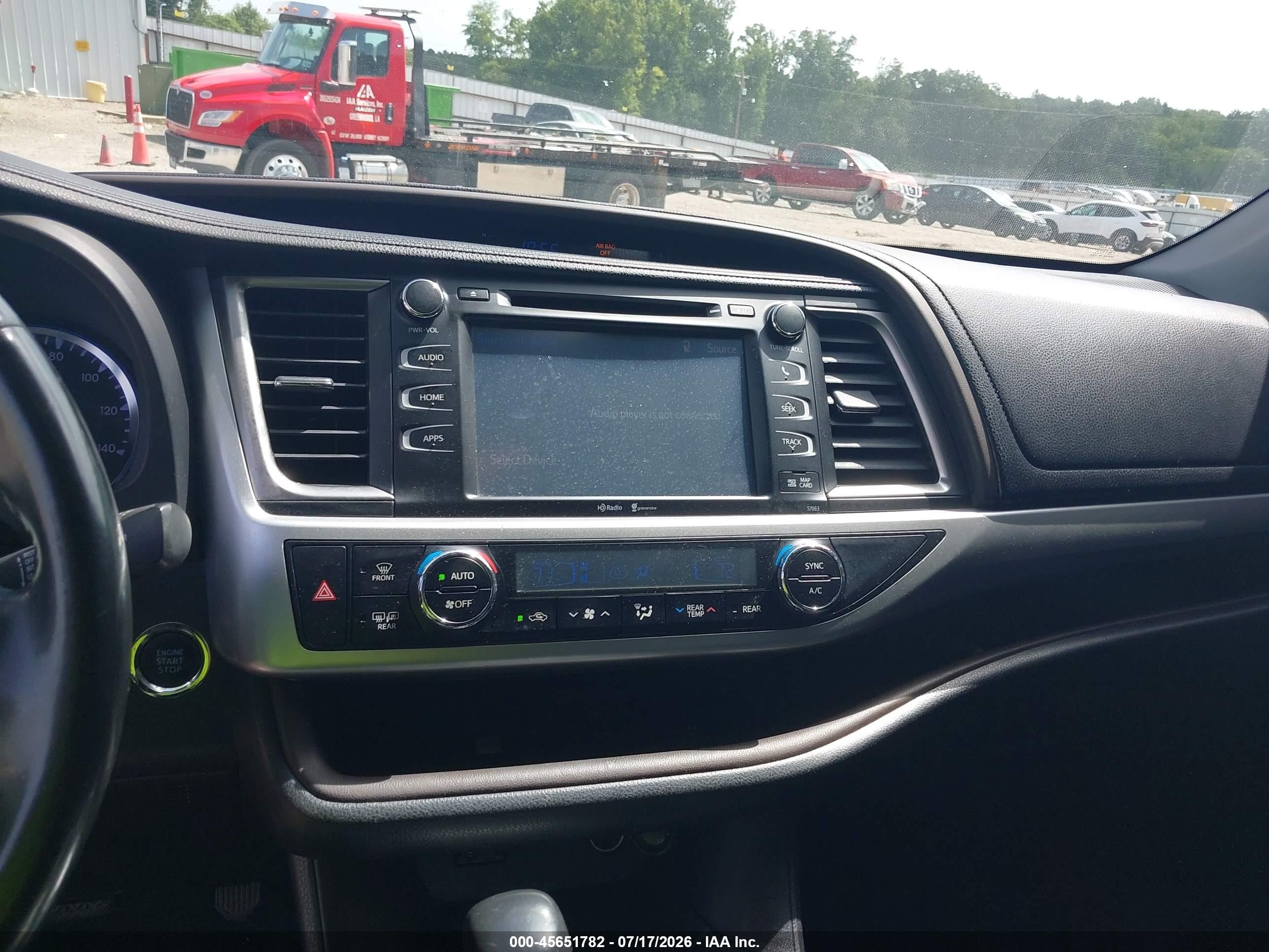 2014 Toyota Highlander Xle V6 White vin: 5TDKKRFH7ES028886