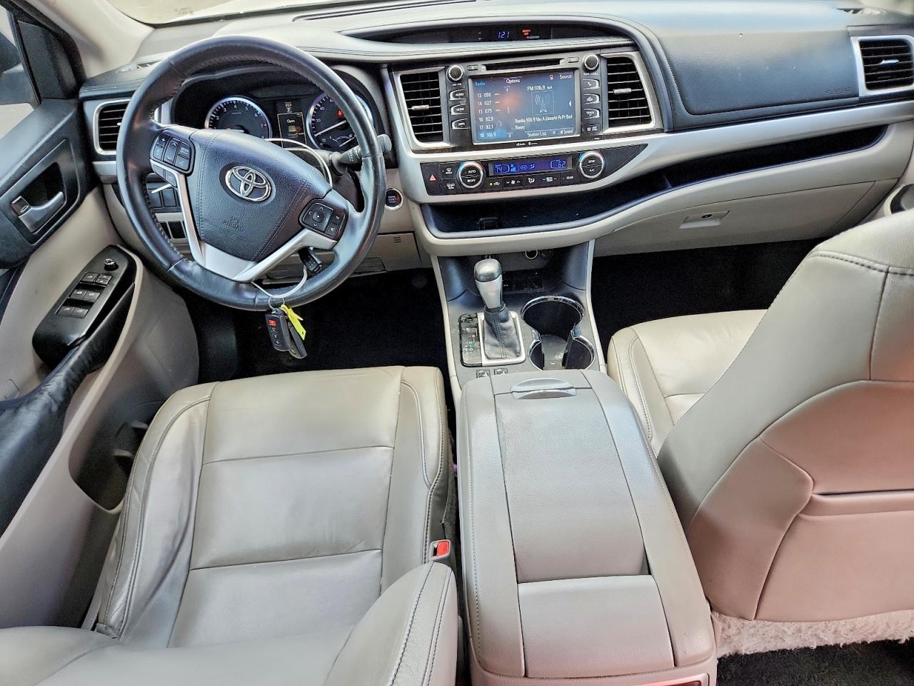 2015 Toyota Highlander Xle Tan vin: 5TDKKRFH7FS046872