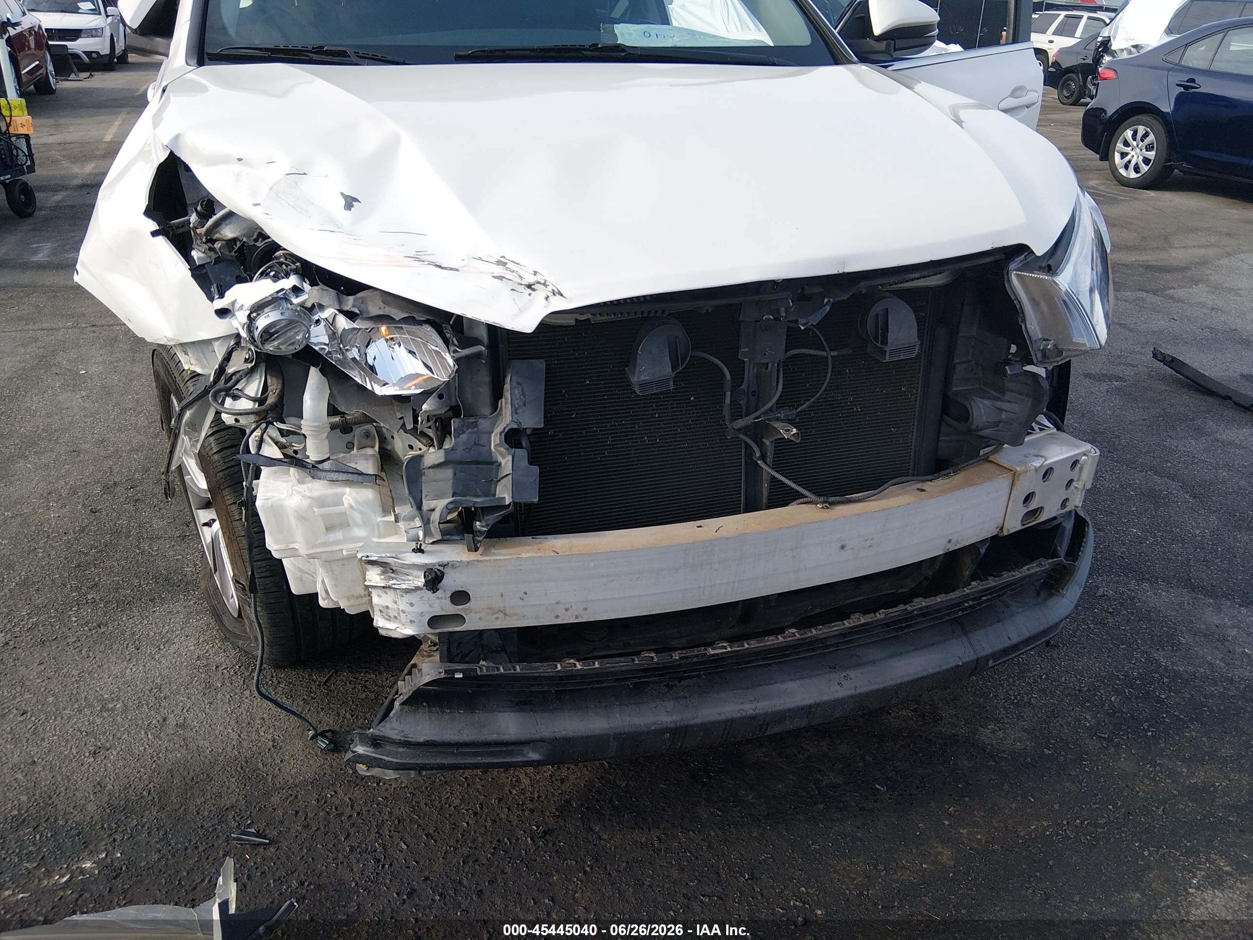 2015 Toyota Highlander Xle V6 White vin: 5TDKKRFH7FS057662