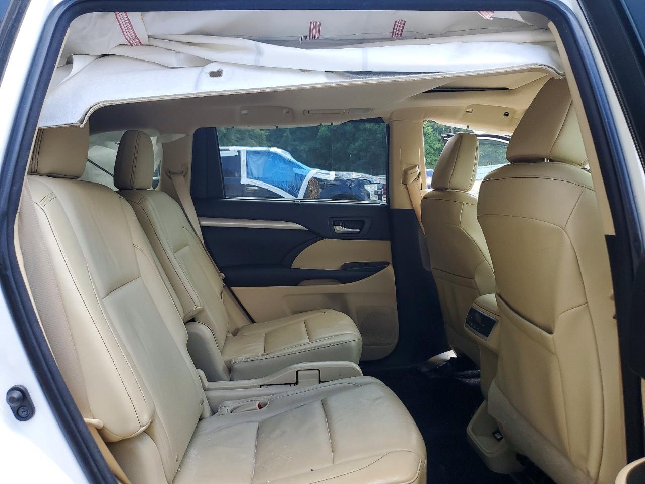 2015 Toyota Highlander Xle White vin: 5TDKKRFH7FS069889