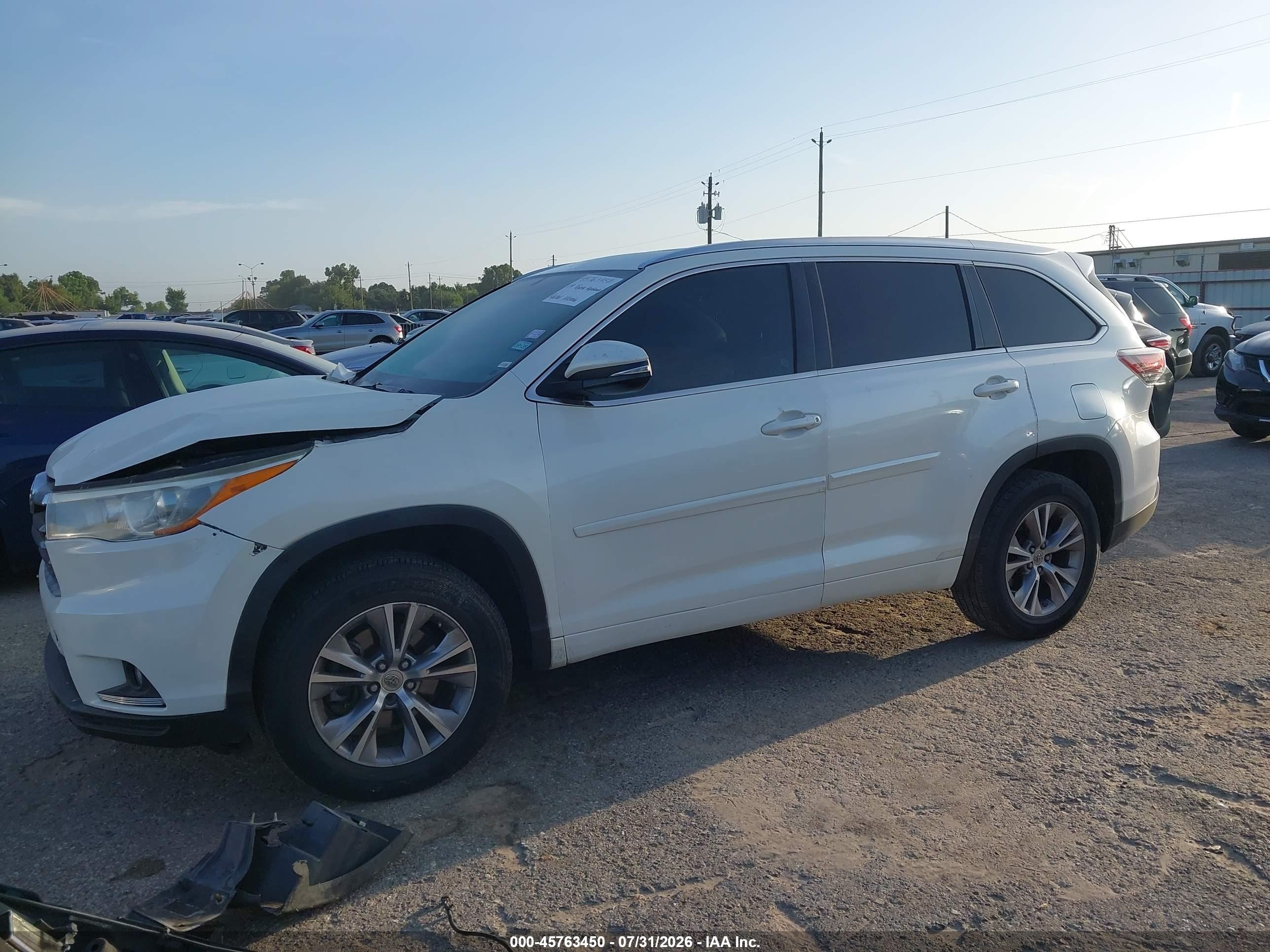 2014 Toyota Highlander Xle V6 Белый vin: 5TDKKRFH8ES004502