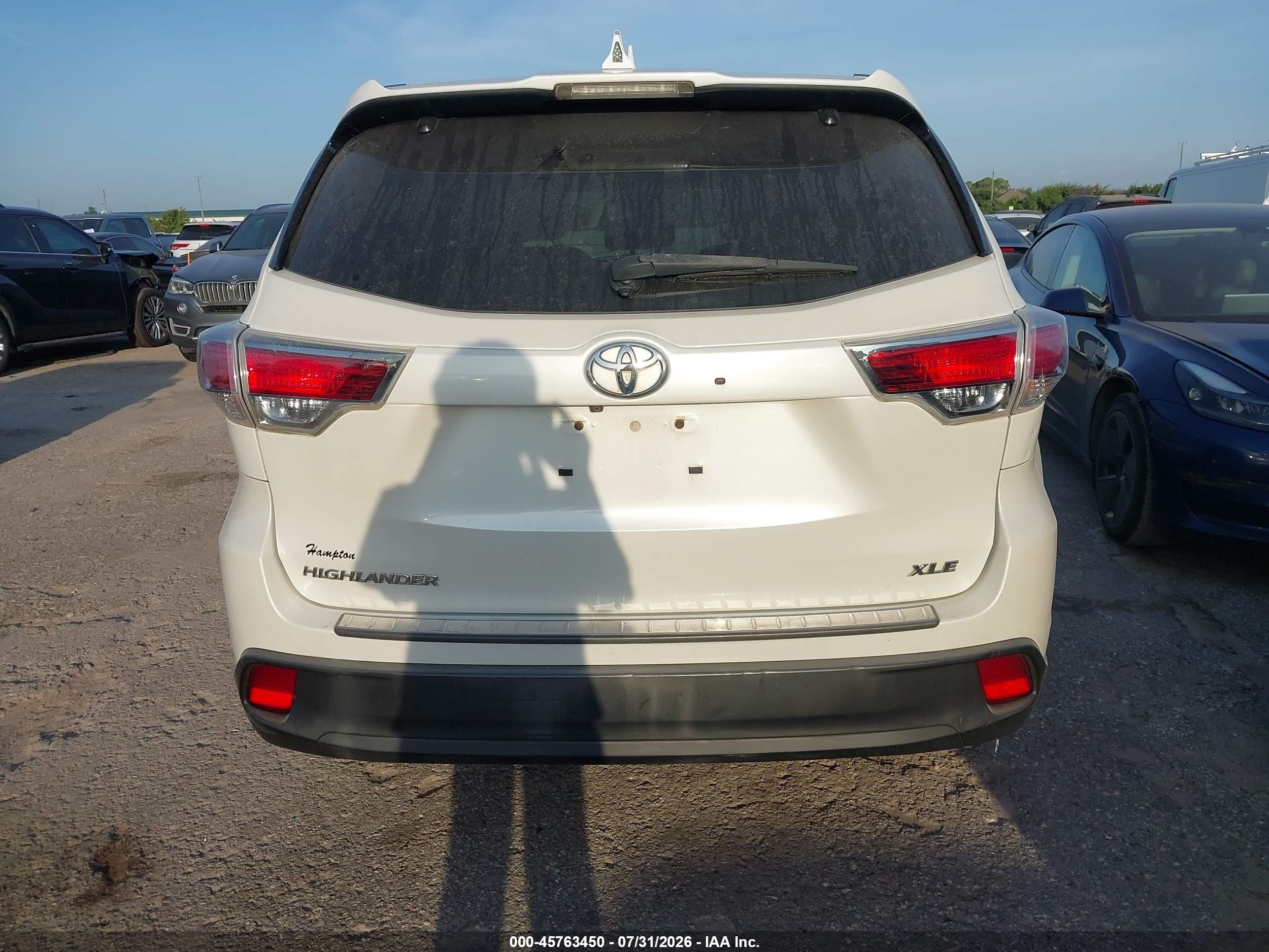 2014 Toyota Highlander Xle V6 Белый vin: 5TDKKRFH8ES004502
