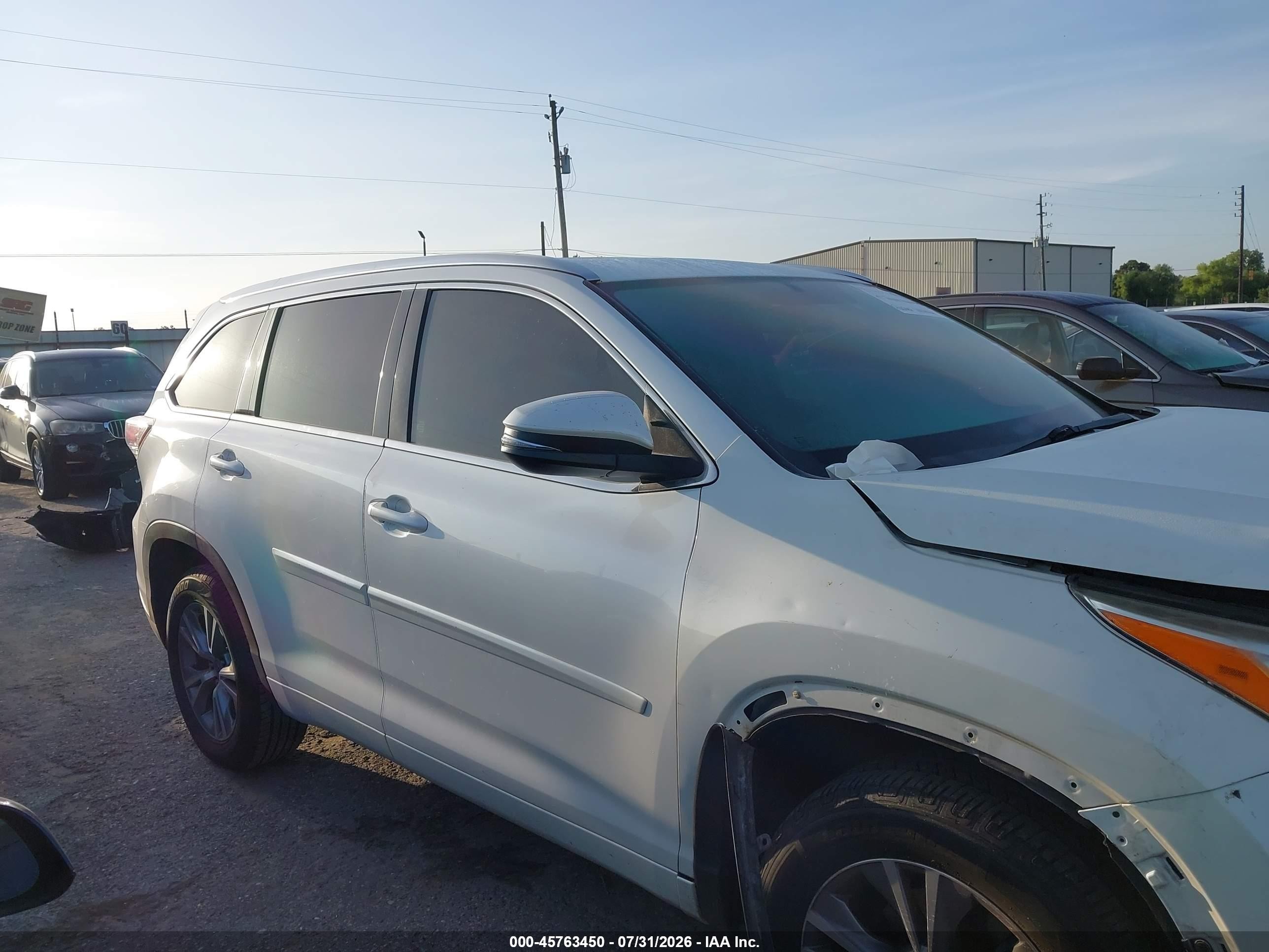 2014 Toyota Highlander Xle V6 Белый vin: 5TDKKRFH8ES004502