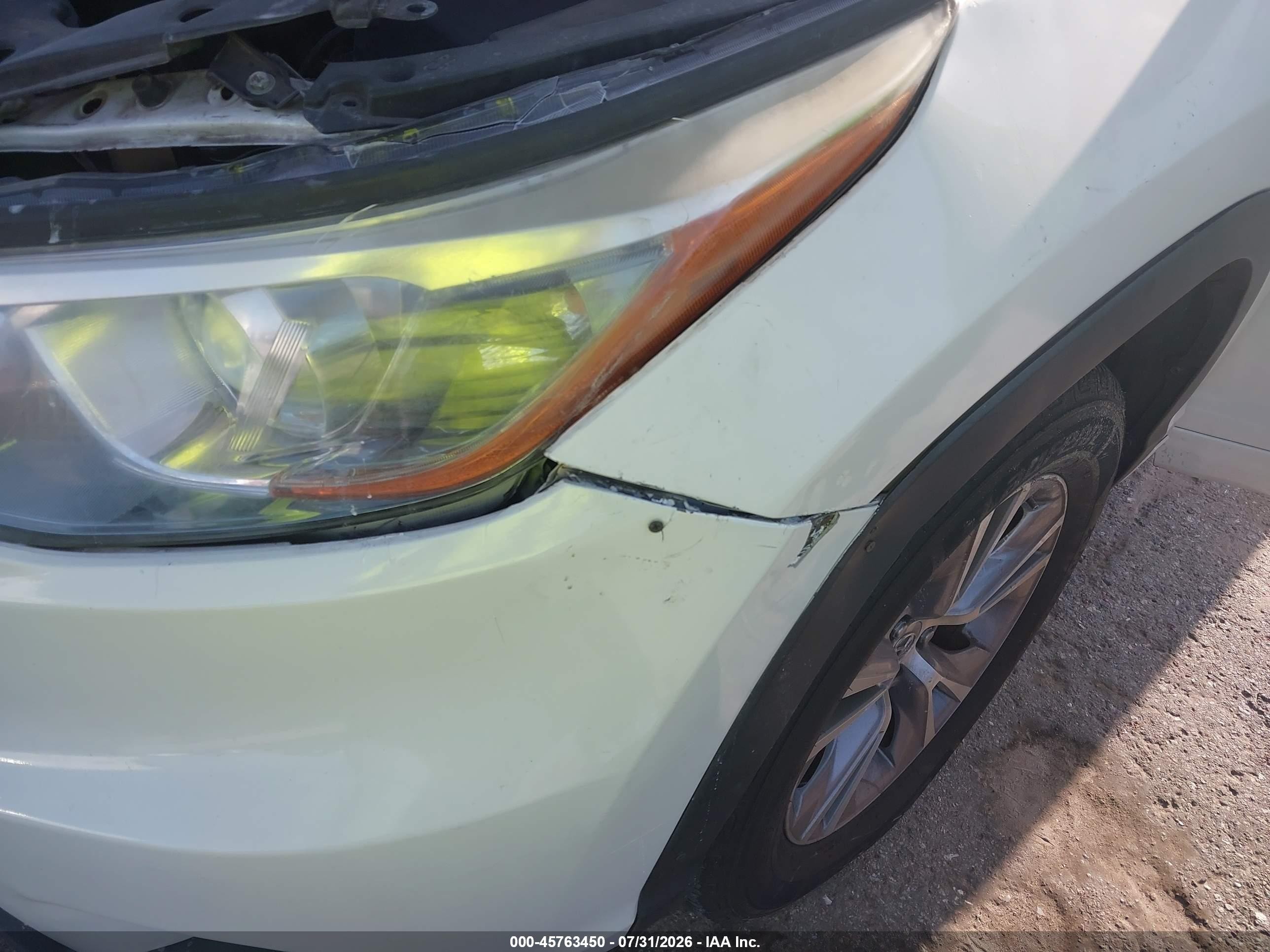 2014 Toyota Highlander Xle V6 Белый vin: 5TDKKRFH8ES004502