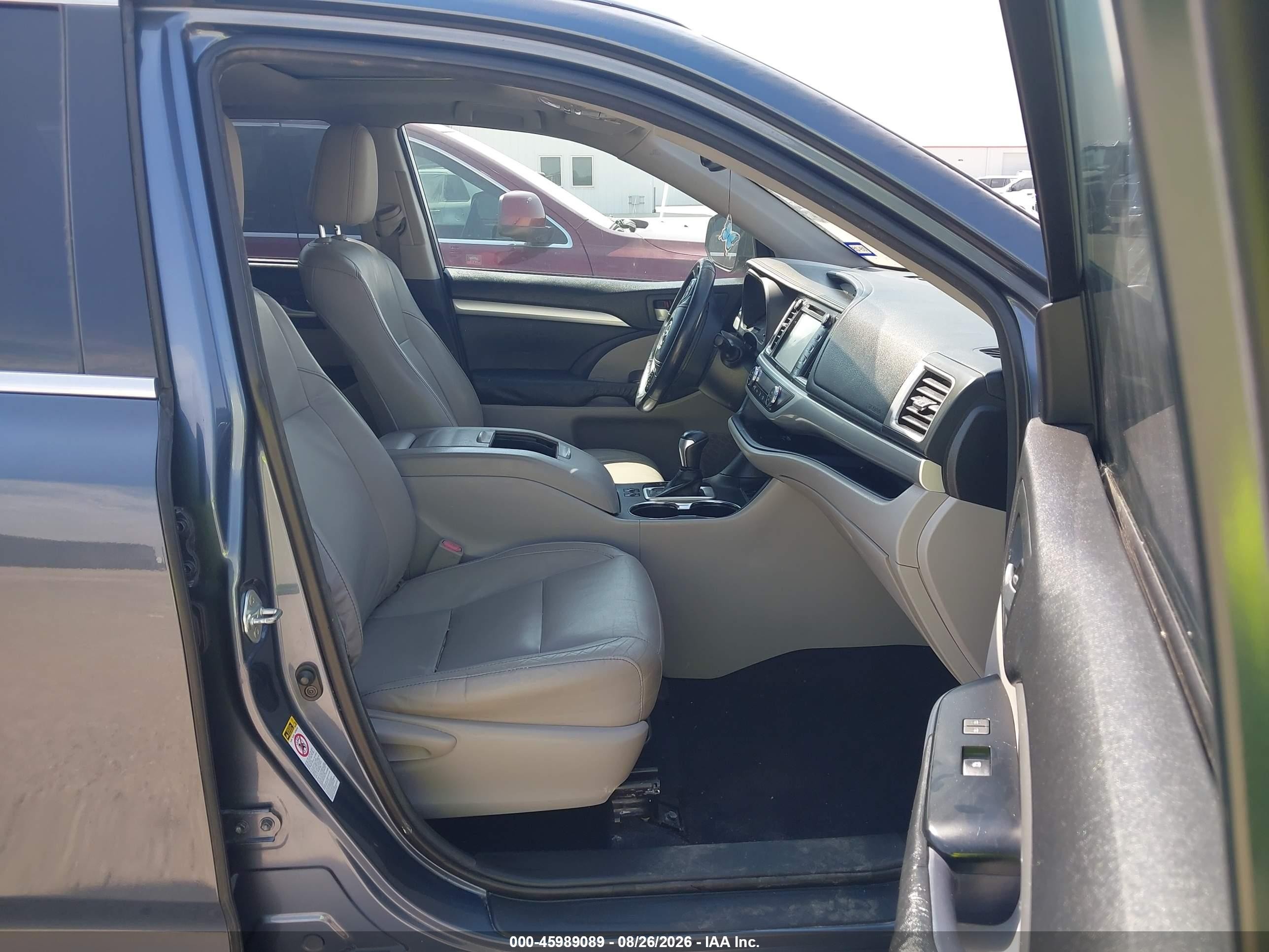 2015 Toyota Highlander Xle V6 Light Blue vin: 5TDKKRFH8FS055757
