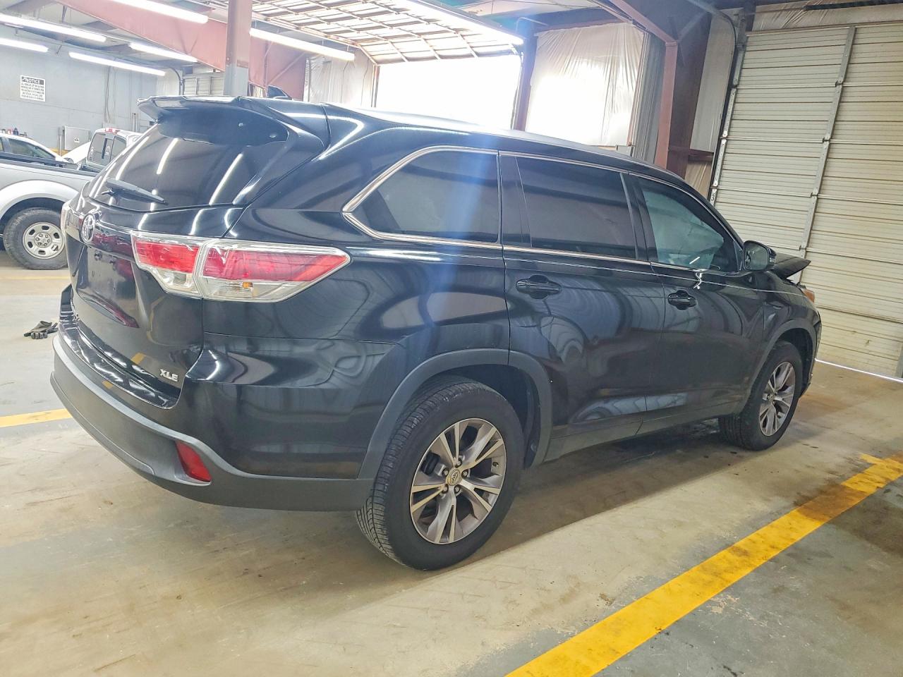 2015 Toyota Highlander Xle Black vin: 5TDKKRFH8FS065480