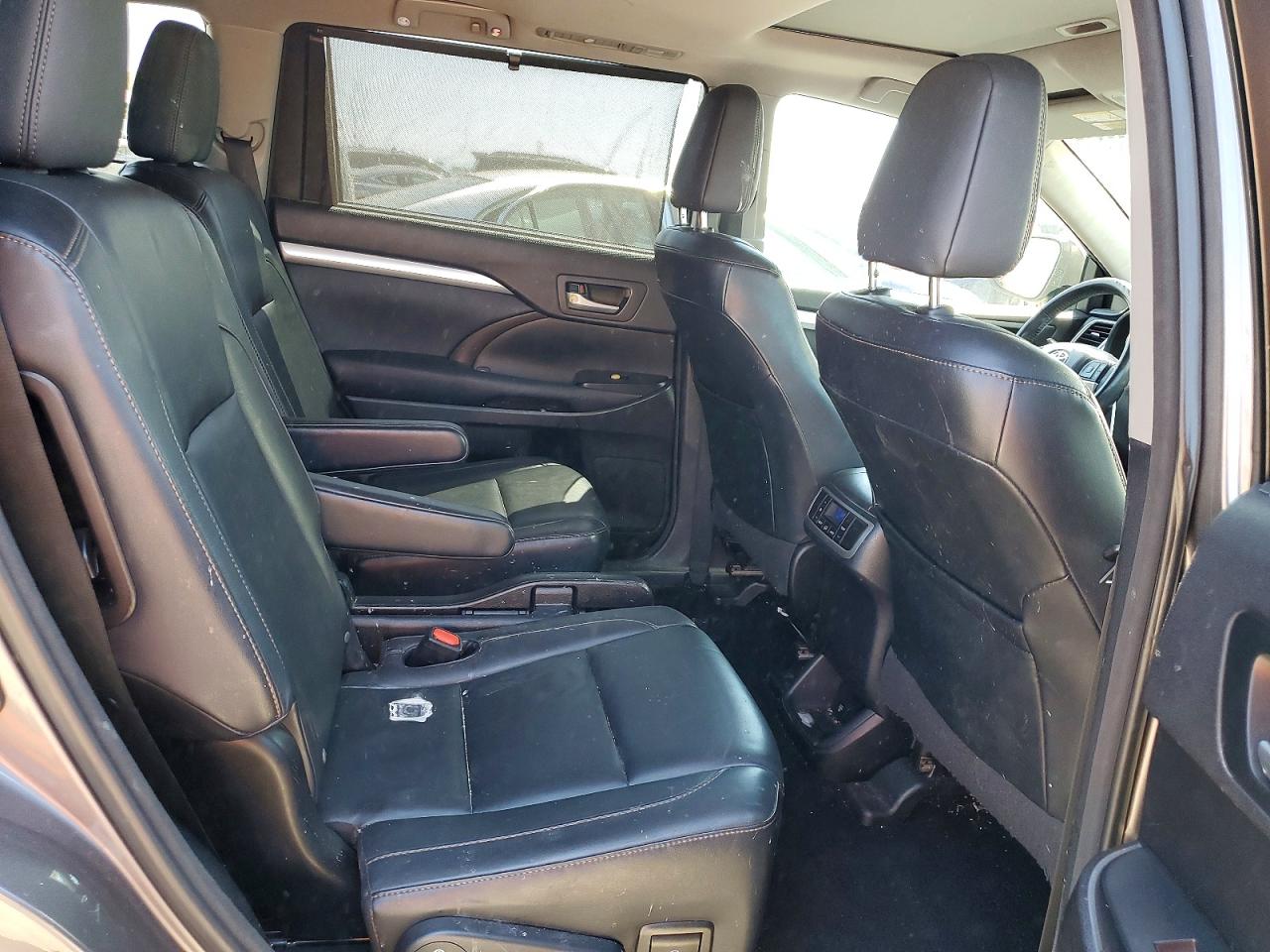 2015 Toyota Highlander Xle Gray vin: 5TDKKRFH8FS071778