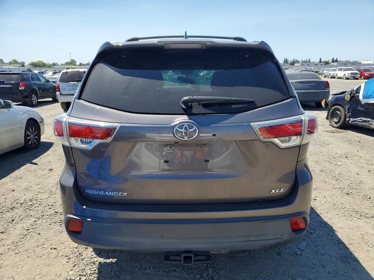 2015 Toyota Highlander Xle Gray vin: 5TDKKRFH8FS071778