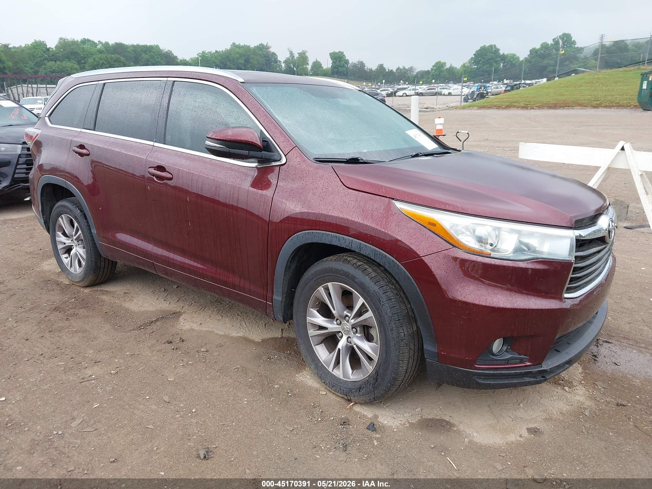 2015 Toyota Highlander Xle V6 Maroon vin: 5TDKKRFH8FS078682