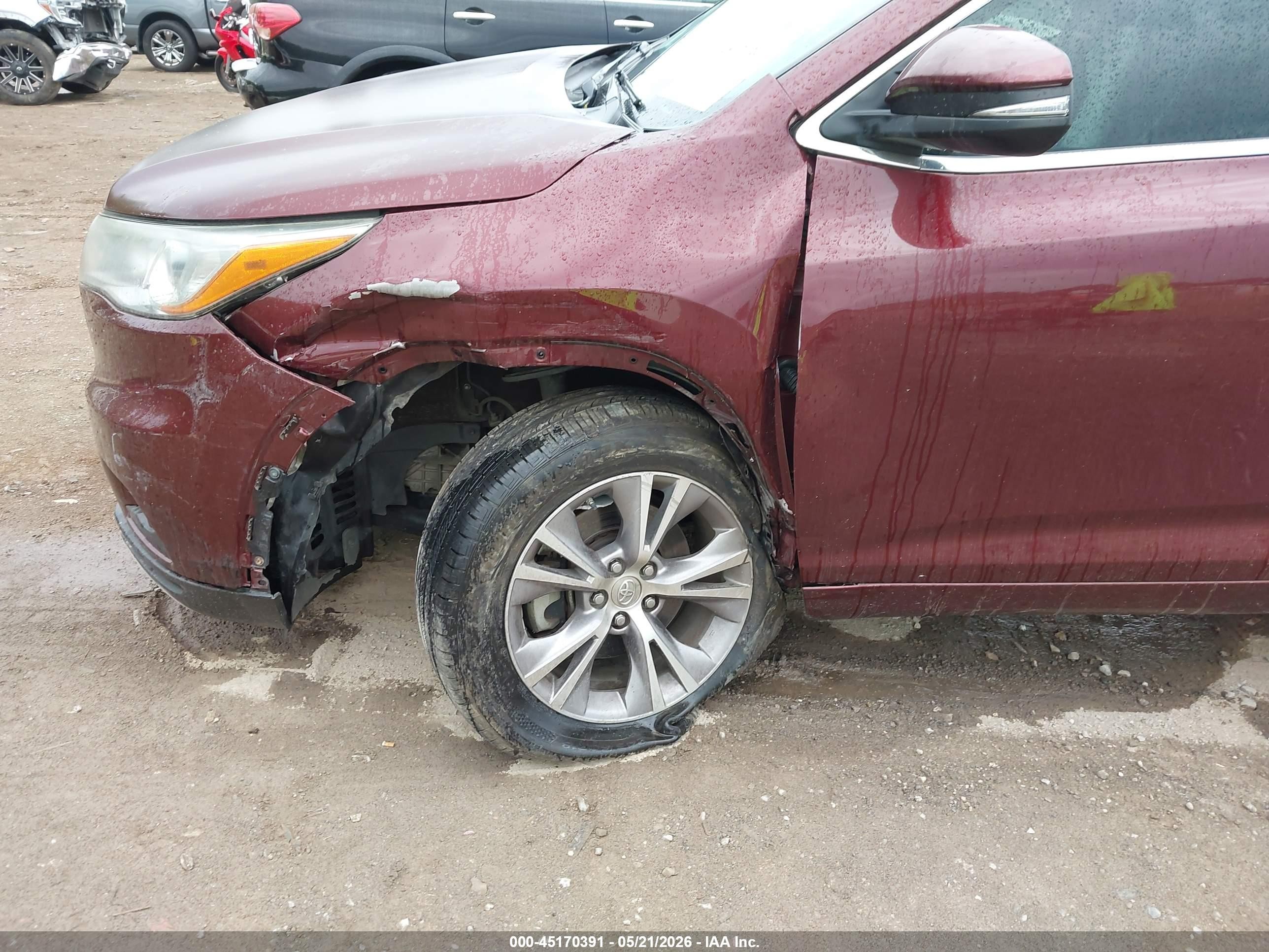 2015 Toyota Highlander Xle V6 Maroon vin: 5TDKKRFH8FS078682