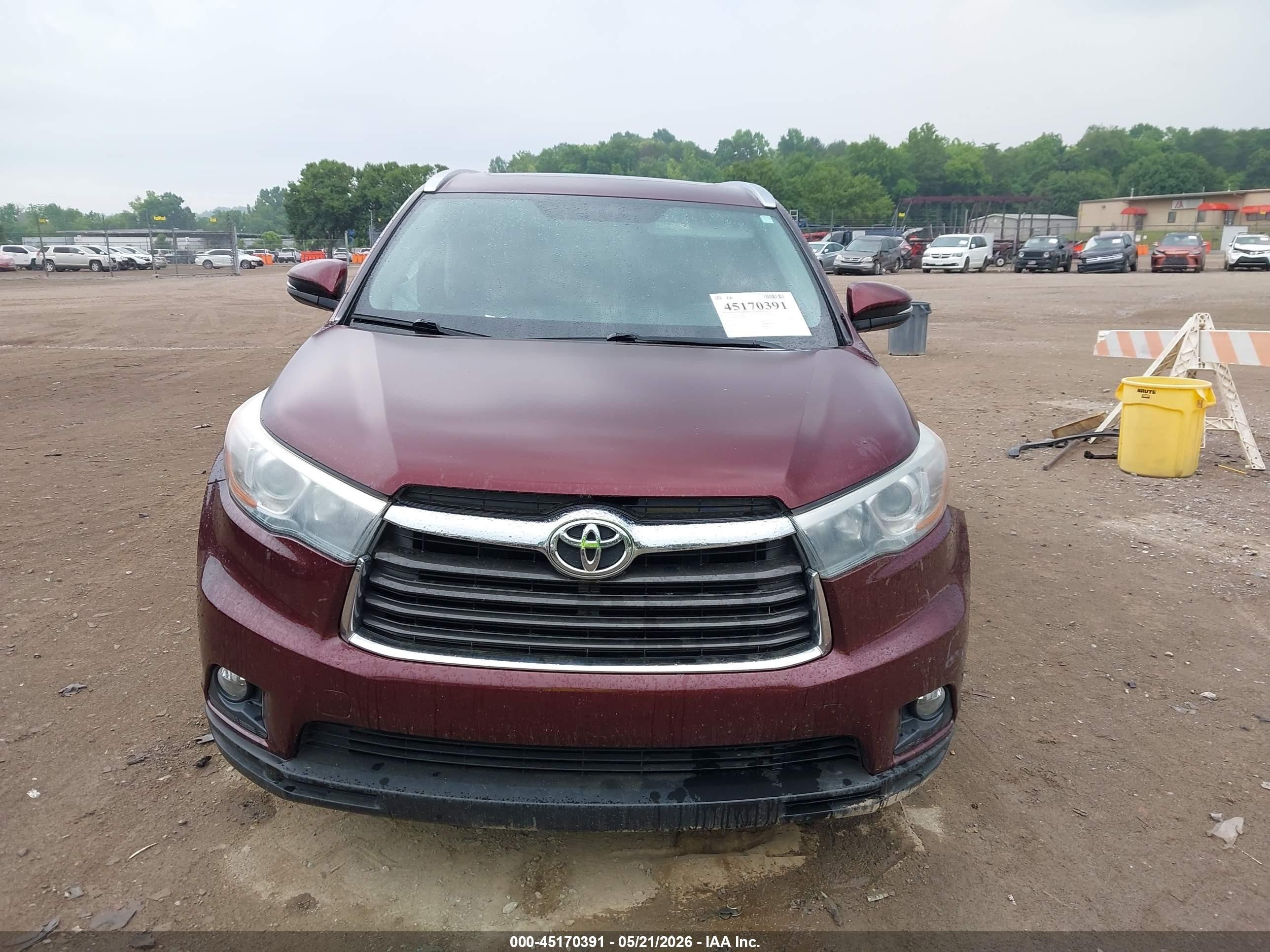 2015 Toyota Highlander Xle V6 Maroon vin: 5TDKKRFH8FS078682