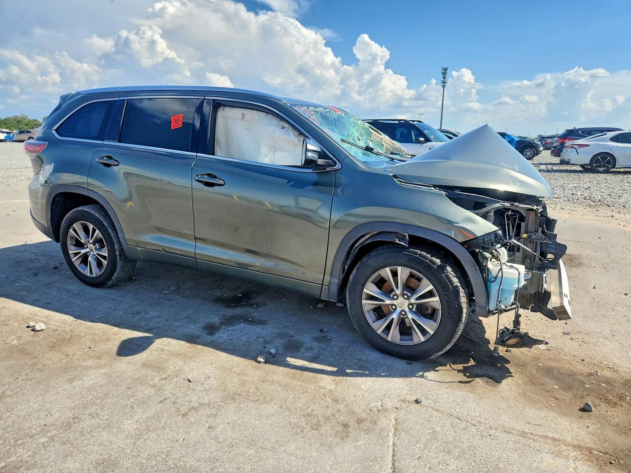 2015 Toyota Highlander Xle Green vin: 5TDKKRFH8FS090833