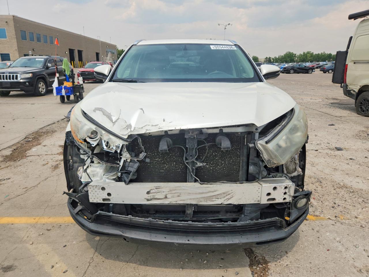 2015 Toyota Highlander Xle White vin: 5TDKKRFH8FS113284