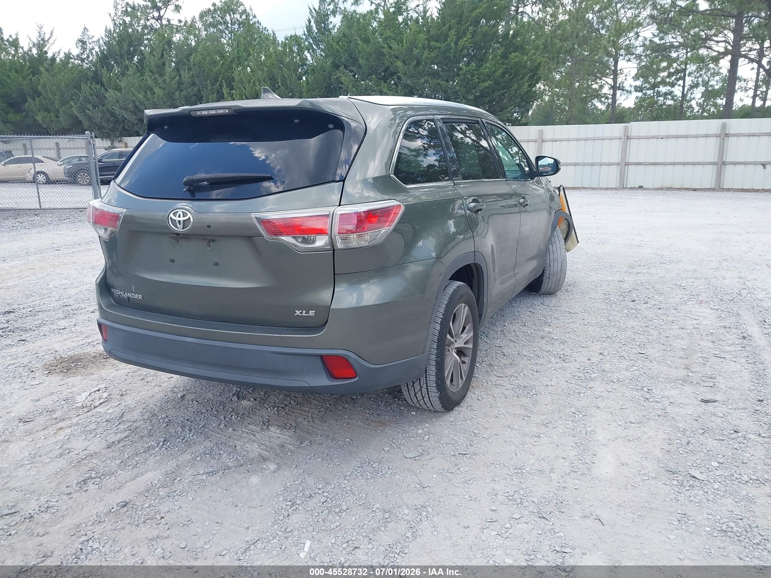2014 Toyota Highlander Xle V6 Green vin: 5TDKKRFH9ES007652