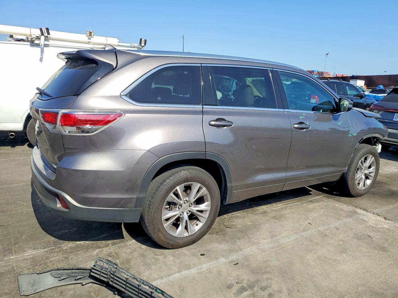 2014 Toyota Highlander Xle Серый vin: 5TDKKRFH9ES029599