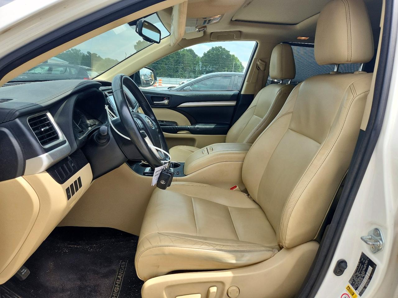 2014 Toyota Highlander Xle White vin: 5TDKKRFH9ES037699