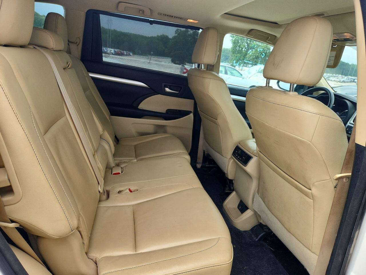 2014 Toyota Highlander Xle White vin: 5TDKKRFH9ES037699