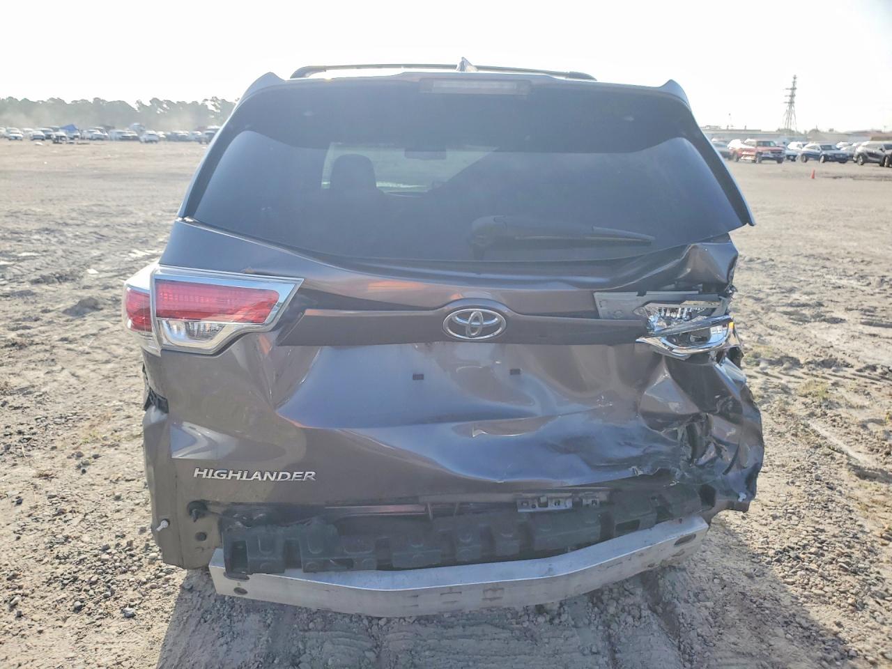 2015 Toyota Highlander Xle Gray vin: 5TDKKRFH9FS074625