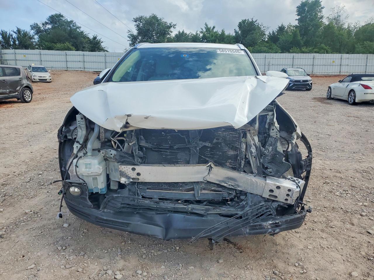 2015 Toyota Highlander Xle White vin: 5TDKKRFH9FS080585