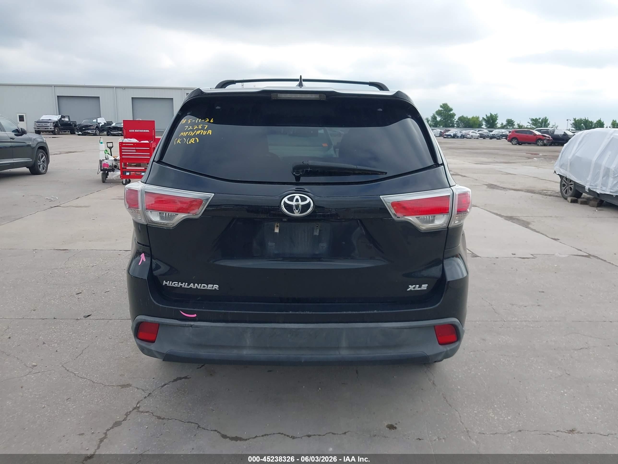 2015 Toyota Highlander Xle V6 Черный vin: 5TDKKRFH9FS087214