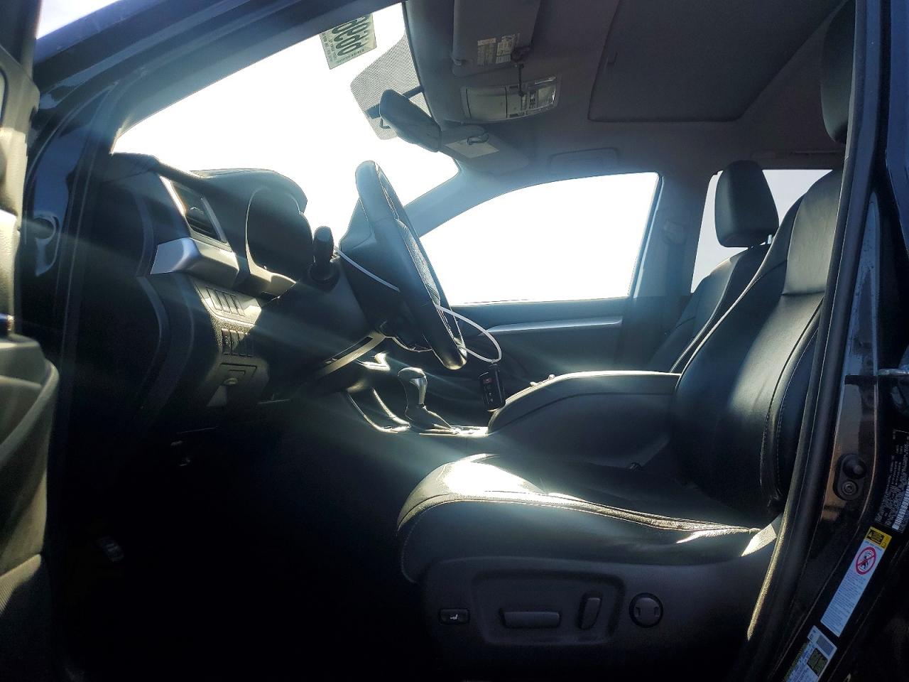 2015 Toyota Highlander Xle Black vin: 5TDKKRFHXFS092695