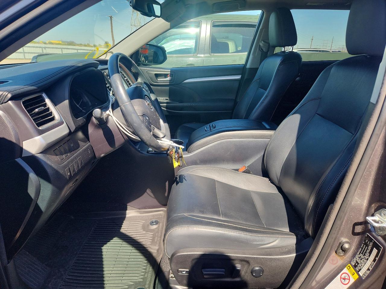 2015 Toyota Highlander Xle Угольный vin: 5TDKKRFHXFS112332