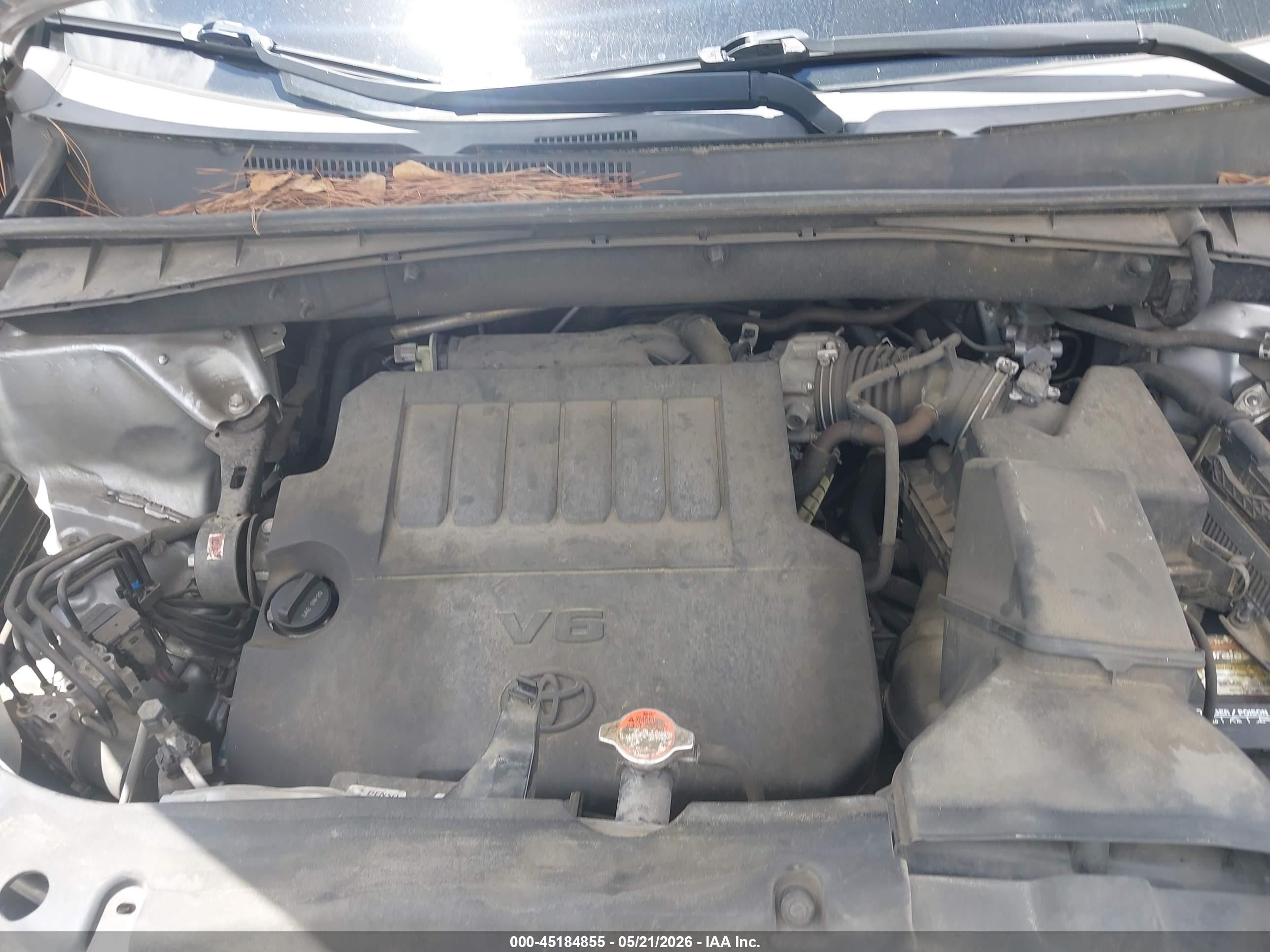 2015 Toyota Highlander Xle V6 Серый vin: 5TDKKRFHXFS115943
