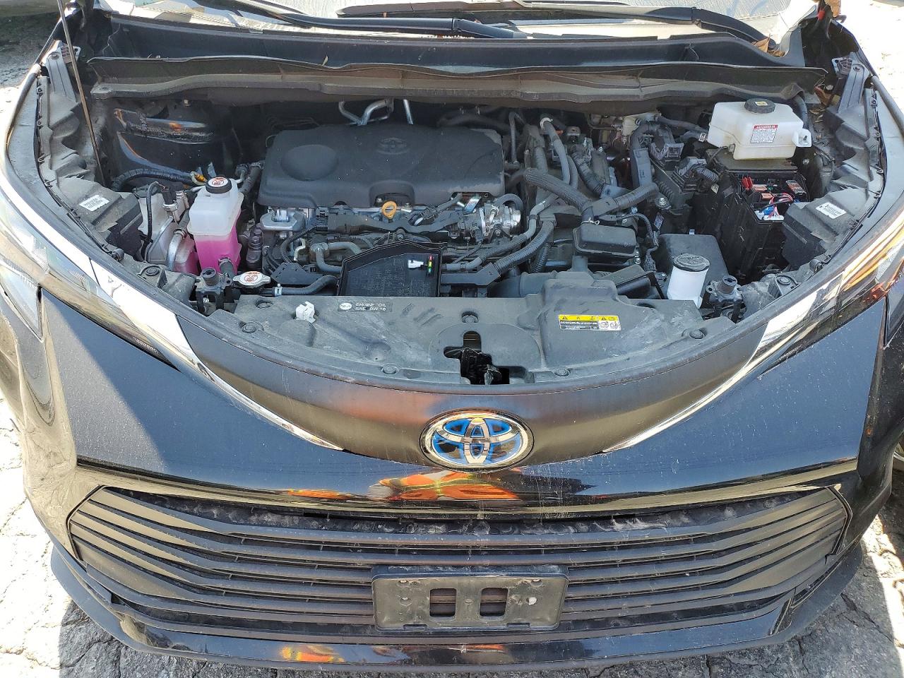 2025 Toyota Sienna Le Черный vin: 5TDKRKEC2SS240227