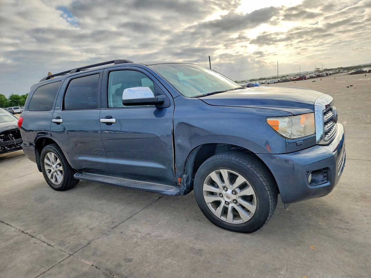 2010 Toyota Sequoia Limited Blue vin: 5TDKY5G11AS024058