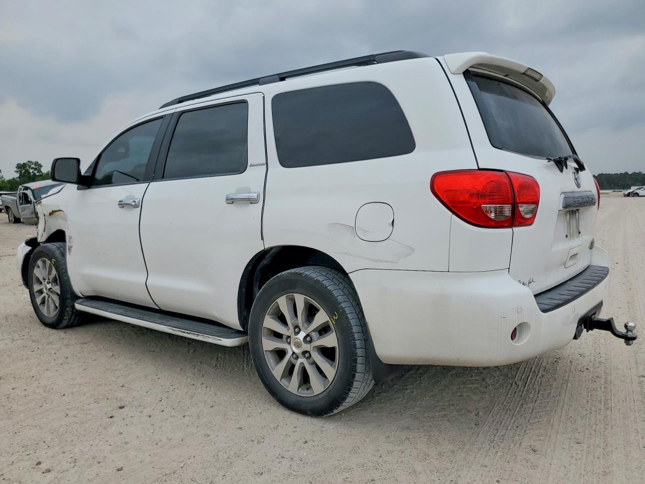 2014 Toyota Sequoia Limited White vin: 5TDKY5G14ES052636