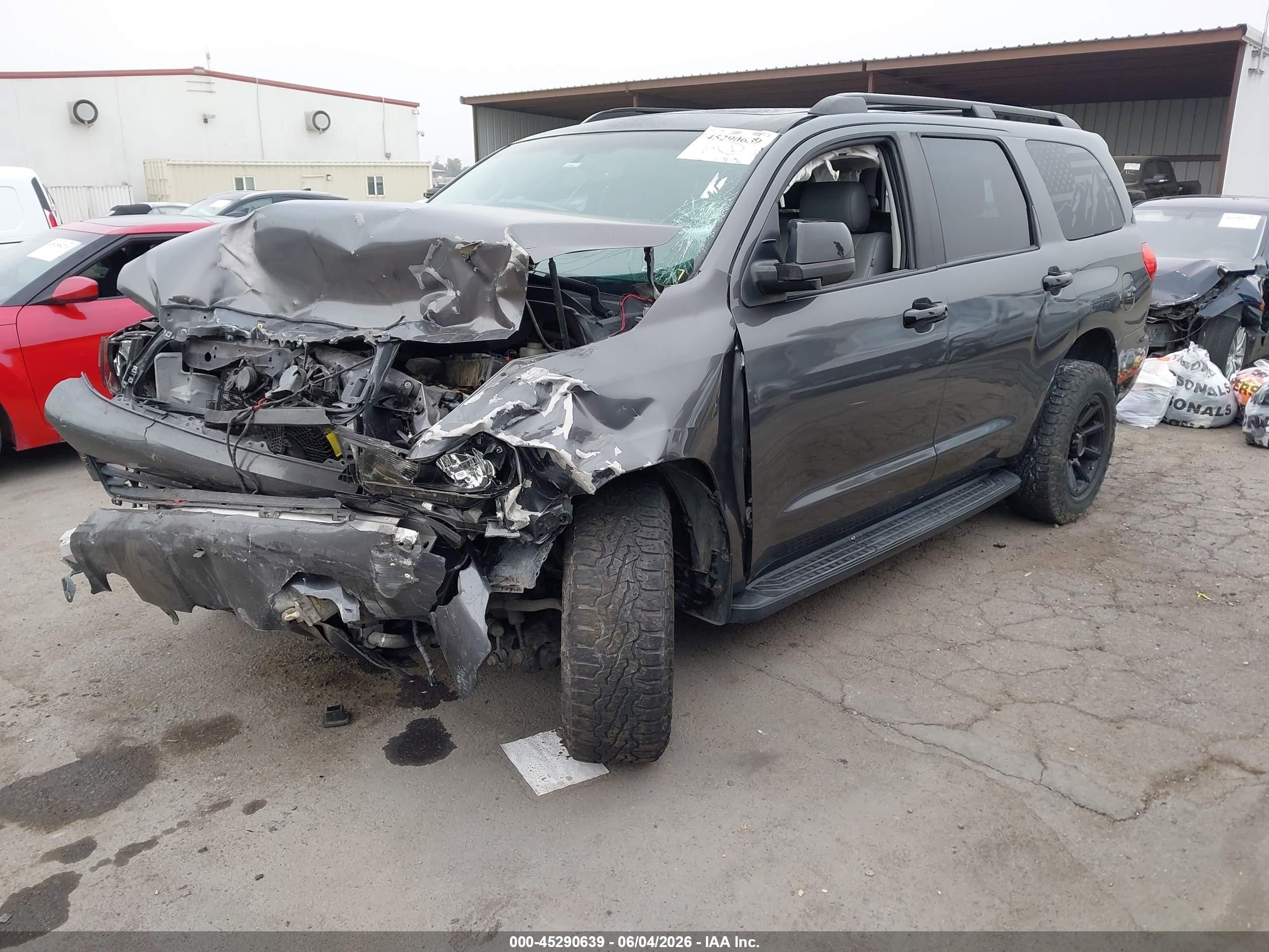 2014 Toyota Sequoia Limited 5.7l V8 Gray vin: 5TDKY5G16ES050340