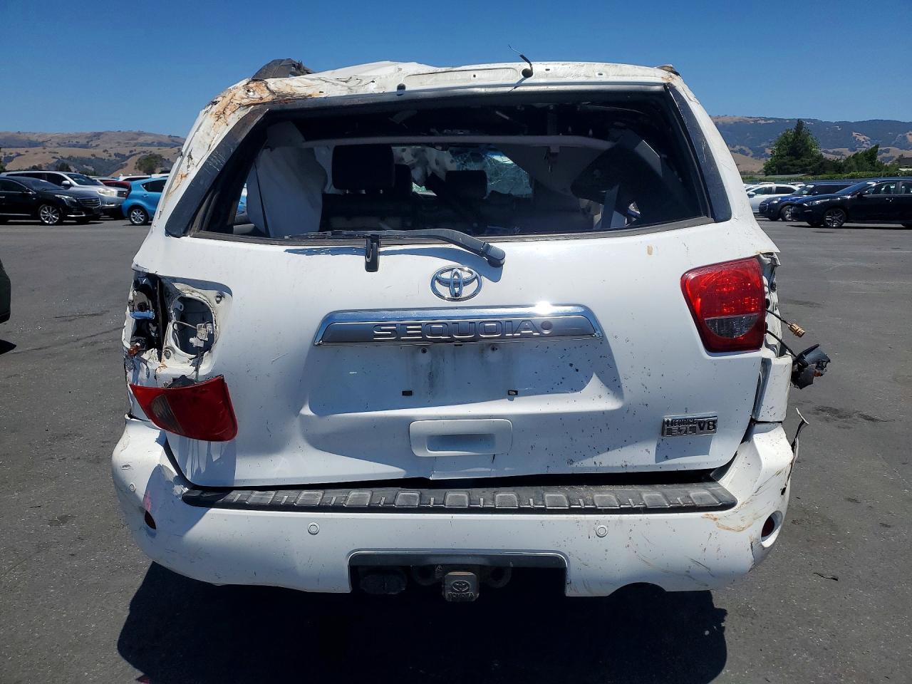 2013 Toyota Sequoia Limited White vin: 5TDKY5G1XDS047536