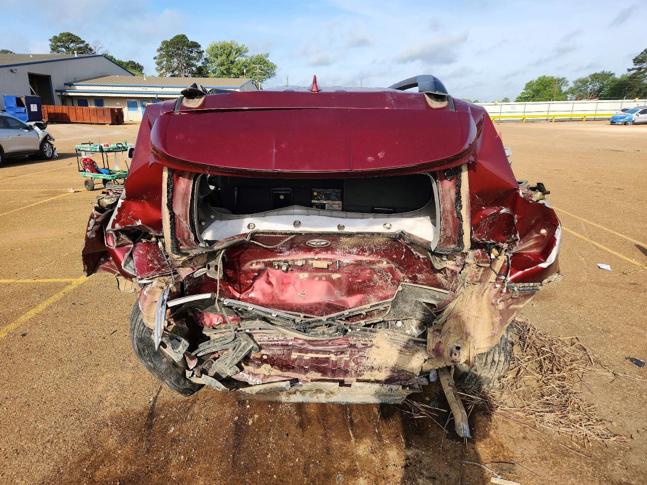2019 Toyt Sienna Maroon vin: 5TDKZ3DC2KS003115