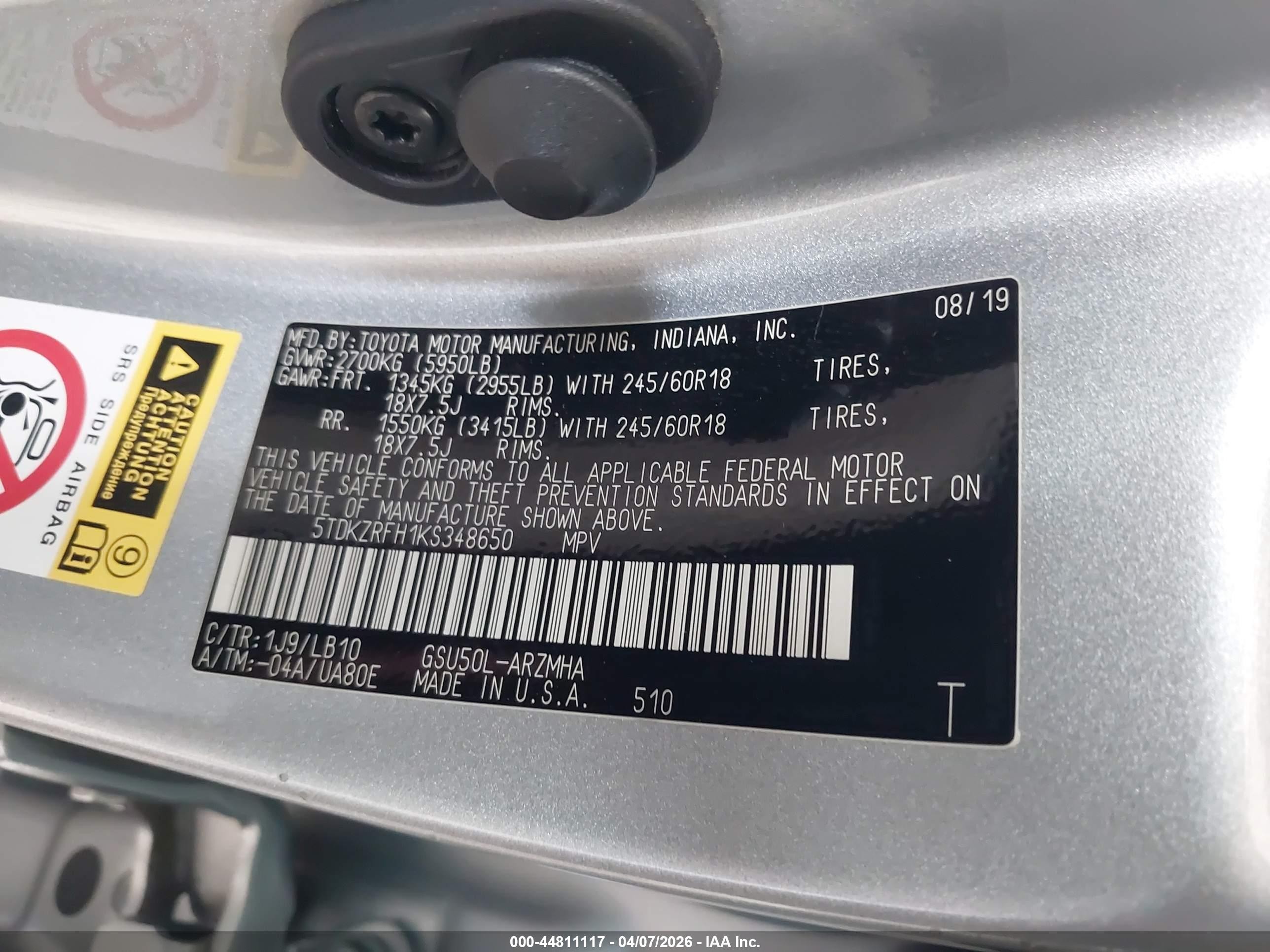 2019 Toyota Highlander Xle Серебряный vin: 5TDKZRFH1KS348650
