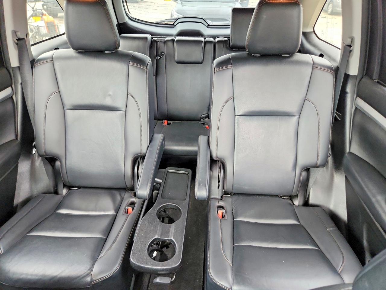 2019 Toyota Highlander Xle Black vin: 5TDKZRFH1KS561811